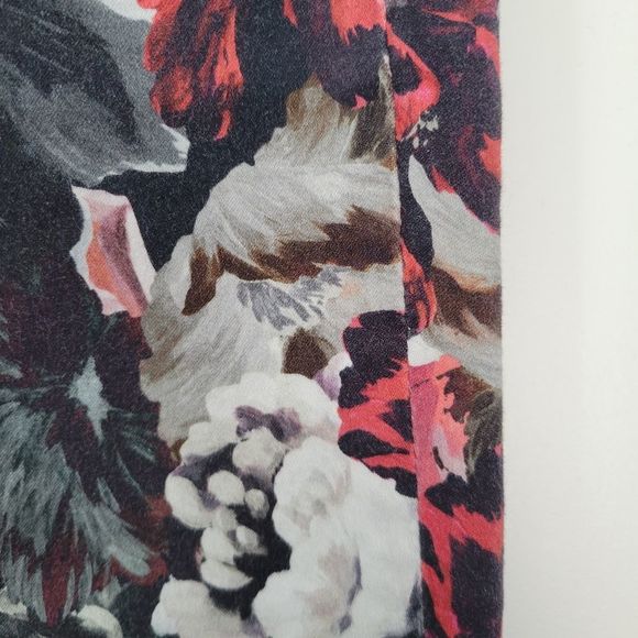 7 For All Mankind Red Pink Floral Skinny Jeans - Picture 4 of 12